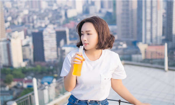凯里关于试管代生助孕多少钱的详尽分析与指导